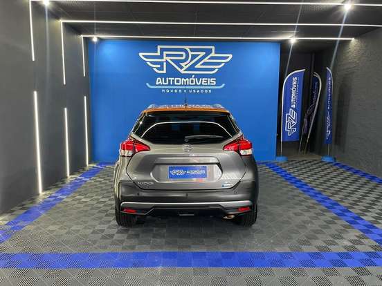 NISSAN-KICKS-1.6 16V FLEXSTART SV 4P XTRONIC NISSAN-KICKS-2017