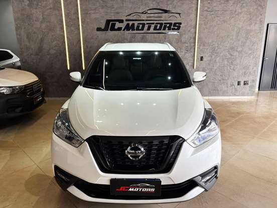 NISSAN-KICKS-2017
