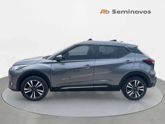NISSAN-KICKS PLAY-2025