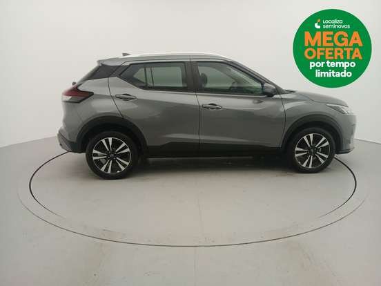 NISSAN-KICKS PLAY-2025