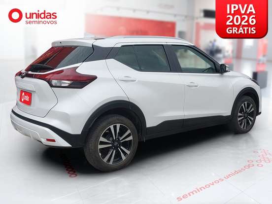 NISSAN-KICKS PLAY-2025