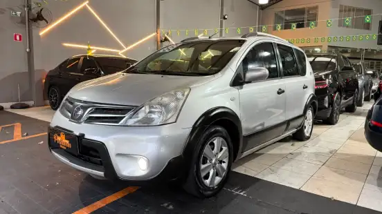NISSAN-LIVINA-1.8 SL X-GEAR 16V FLEX 4P AUTOMÁTICO NISSAN-LIVINA-2012