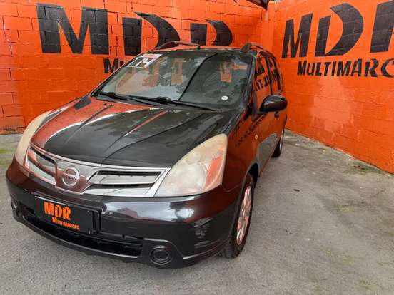 NISSAN-LIVINA-2013