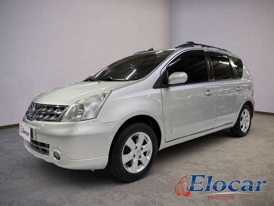 NISSAN-LIVINA-1.8 SL 16V FLEX 4P AUTOMÁTICO NISSAN-LIVINA-2011