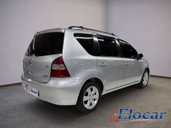 NISSAN-LIVINA-1.8 SL 16V FLEX 4P AUTOMÁTICO NISSAN-LIVINA-2011