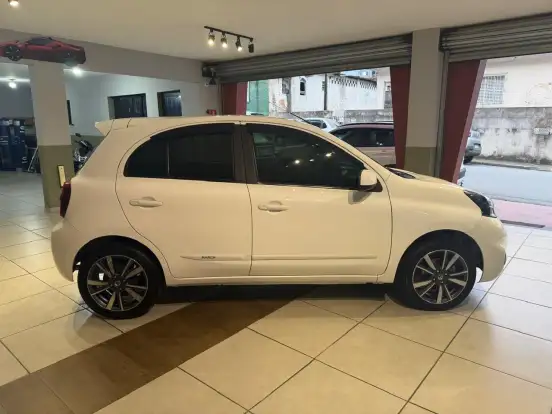 NISSAN-MARCH-2018