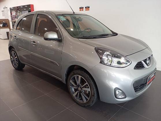NISSAN MARCH 1.6 SL 16V FLEX 4P XTRONIC