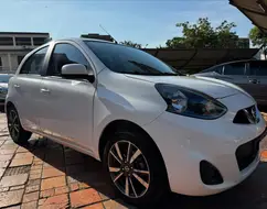 NISSAN MARCH 1.6 SL 16V FLEXSTART 4P XTRONIC NISSAN MARCH 1.6 SL 16V FLEXSTART 4P XTRONIC