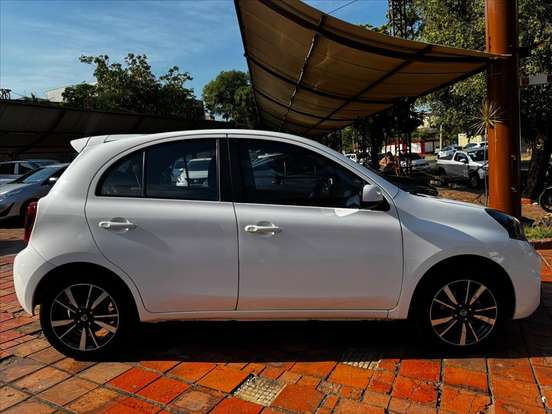 NISSAN-MARCH-1.6 SL 16V FLEXSTART 4P XTRONIC NISSAN-MARCH-2019