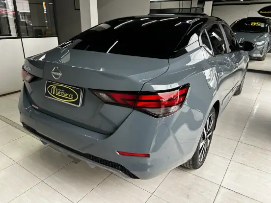 NISSAN-SENTRA-2025