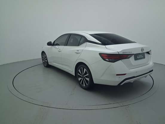 NISSAN-SENTRA-2024