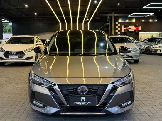 NISSAN-SENTRA-2023