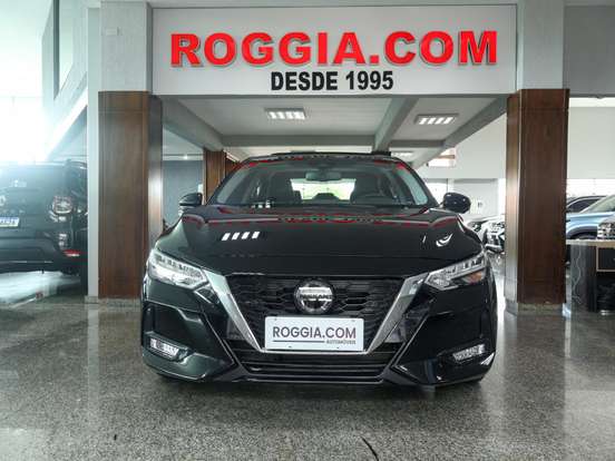 NISSAN-SENTRA-2023