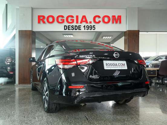 NISSAN-SENTRA-2023