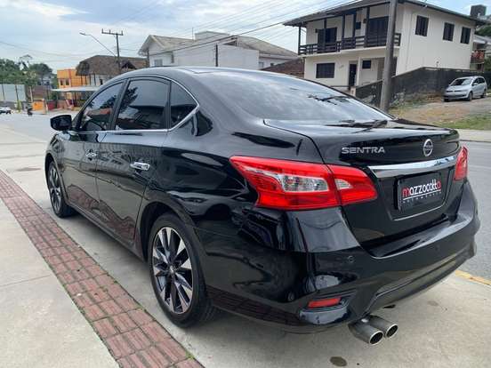 NISSAN-SENTRA-2.0 SL 16V FLEXSTART 4P AUTOMÁTICO NISSAN-SENTRA-2017