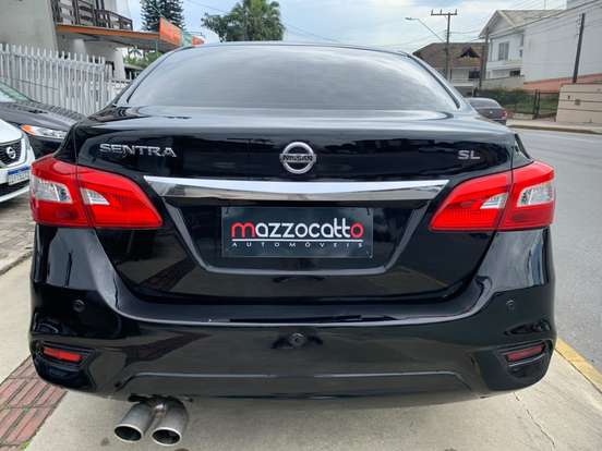 NISSAN-SENTRA-2017