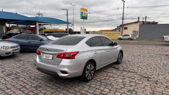 NISSAN-SENTRA-2019