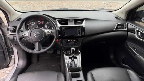 NISSAN-SENTRA-2019