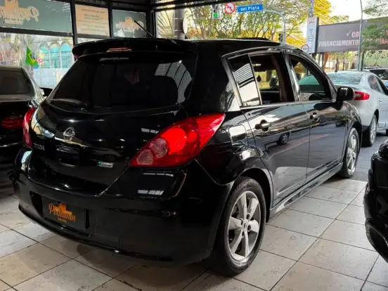 NISSAN-TIIDA-1.8 SL 16V FLEX 4P AUTOMÁTICO NISSAN-TIIDA-2011