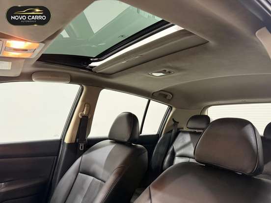 NISSAN-TIIDA-1.8 SL 16V FLEX 4P AUTOMÁTICO NISSAN-TIIDA-2011