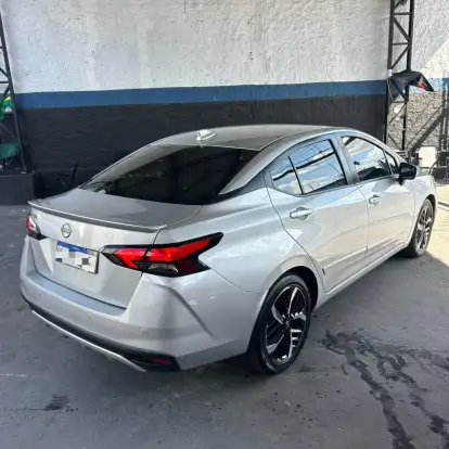 NISSAN-VERSA-2023