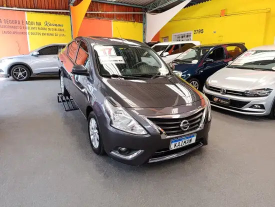 NISSAN-VERSA-2016