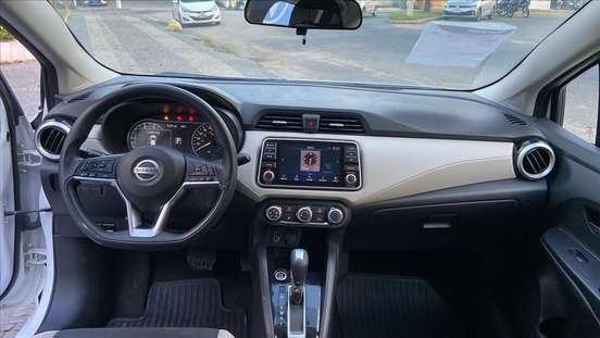 NISSAN-VERSA-2023