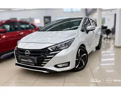NISSAN VERSA 1.6 16V FLEX EXCLUSIVE XTRONIC NISSAN VERSA 1.6 16V FLEX EXCLUSIVE XTRONIC
