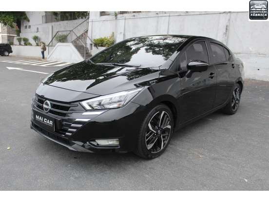 NISSAN-VERSA-2023