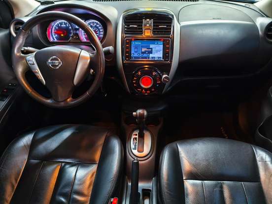 NISSAN-VERSA-2018