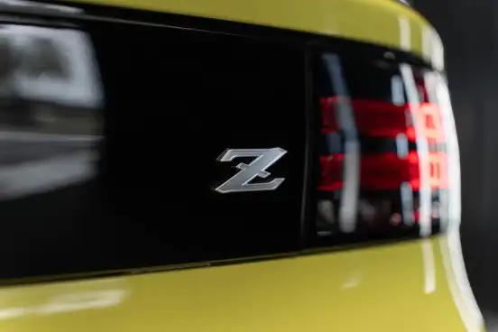 NISSAN-Z-2024
