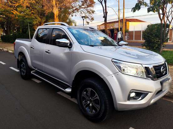 NISSAN-FRONTIER-2.3 16V TURBO DIESEL LE CD 4X4 AUTOMÁTICO NISSAN-FRONTIER-2020