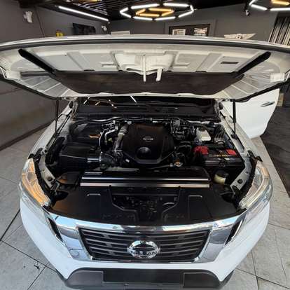 NISSAN-FRONTIER-2020