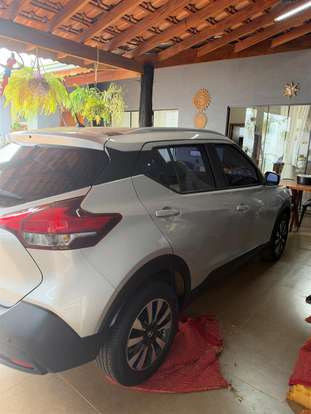 NISSAN-KICKS-2019