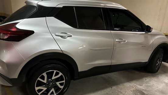 NISSAN-KICKS-2023