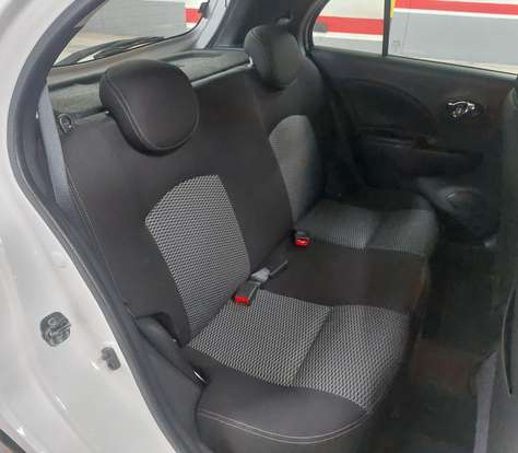 NISSAN-MARCH-2017
