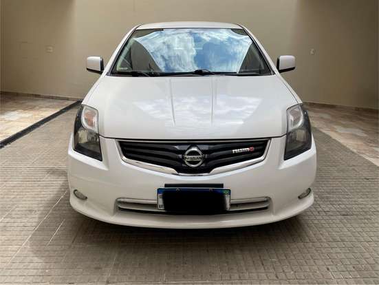 NISSAN-SENTRA-2012