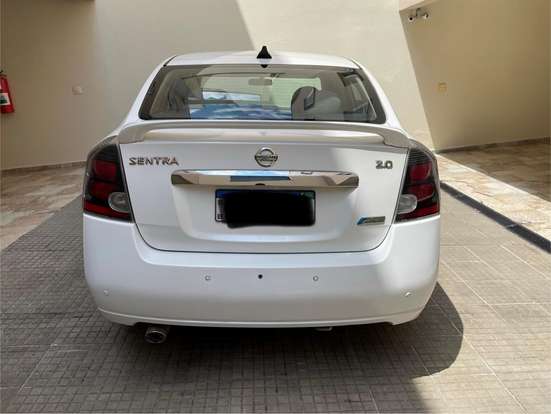 NISSAN-SENTRA-2012