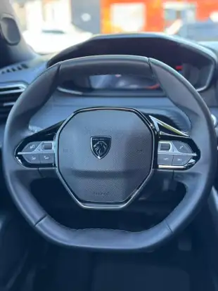 PEUGEOT-2008-2025