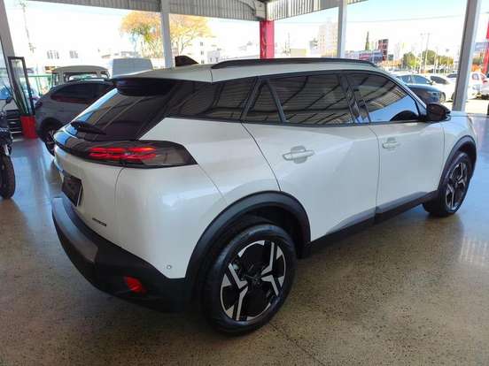 PEUGEOT-2008-2024