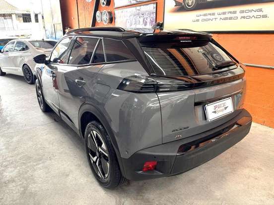 PEUGEOT-2008-2024