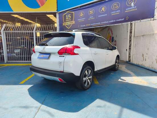 PEUGEOT-2008-1.6 16V FLEX GRIFFE 4P AUTOMÁTICO PEUGEOT-2008-2017