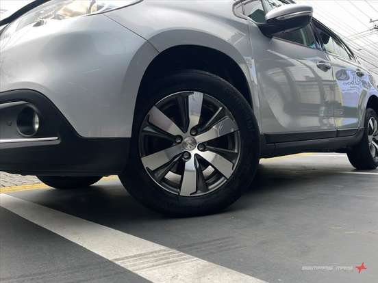 PEUGEOT-2008-1.6 16V FLEX GRIFFE 4P AUTOMÁTICO PEUGEOT-2008-2016