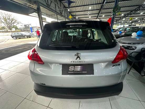 PEUGEOT-2008-2018
