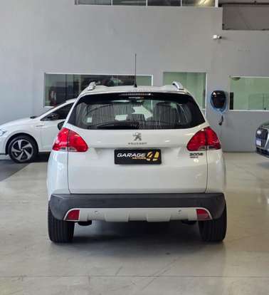 PEUGEOT-2008-2016