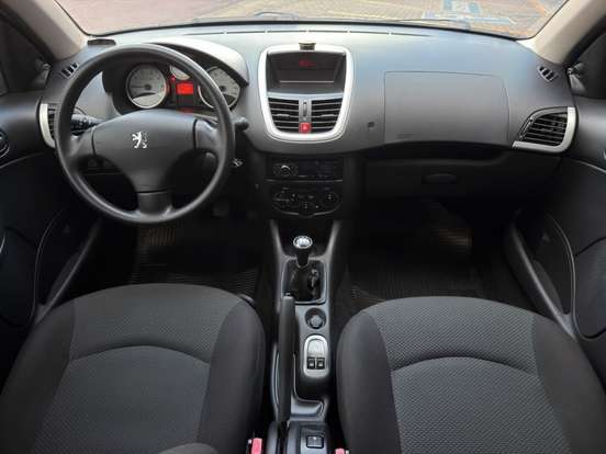 PEUGEOT-207-1.4 ACTIVE 8V FLEX 4P MANUAL PEUGEOT-207-2014