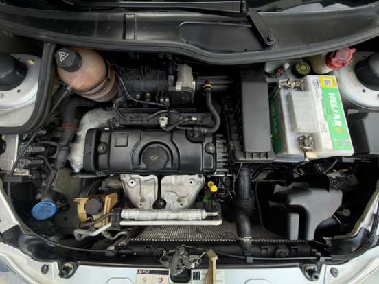 PEUGEOT-207-1.4 ACTIVE 8V FLEX 4P MANUAL PEUGEOT-207-2014