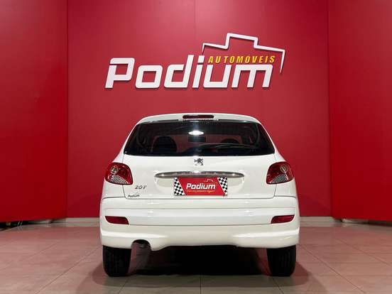 PEUGEOT-207-2014