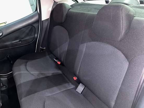 PEUGEOT-207-2014