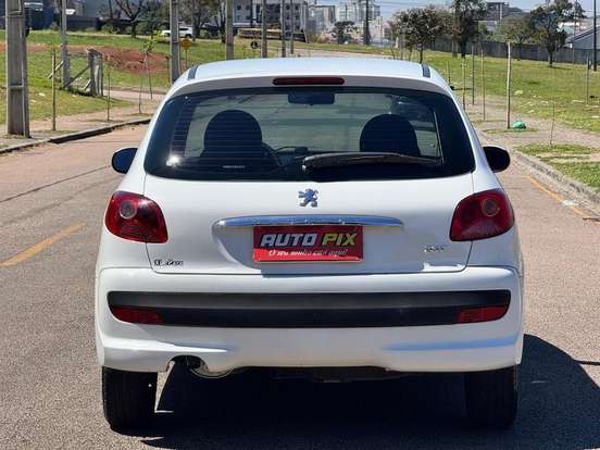 PEUGEOT-207-2009